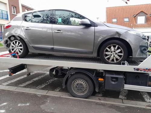 Horn RENAULT MEGANE III Hatchback (BZ0/1_, B3_) 1.9 dCi (BZ0N, BZ0J) | BP28447751E13