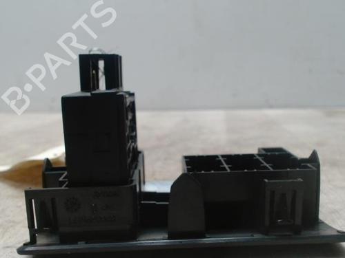 Used Switch RENAULT KANGOO Express (FW0/1_) 1.5 dCi 85 (FW0K, FW0L, FW0B) (86 hp) 31230623