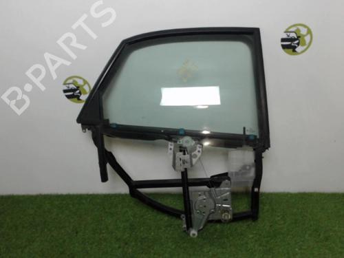 Elevalunas trasero derecho AUDI A4 B5 (8D2) 2.5 TDI (150 hp) 31219865