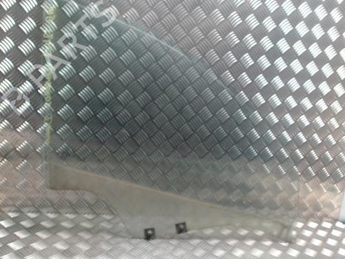 Deurruit rechts voor DACIA SANDERO 1.5 dCi (88 hp) 31357562