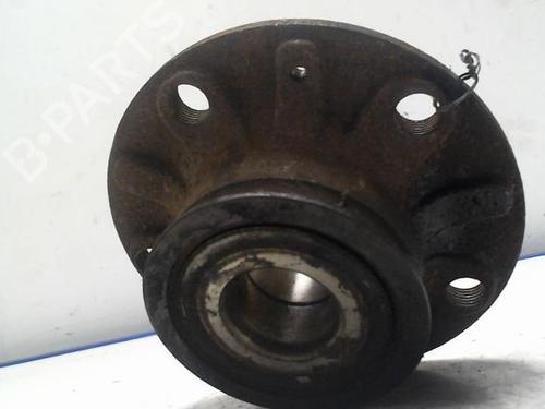 Manga de eixo trás esquerda VW GOLF VI (5K1) 1.4 TSI (122 hp) 31238855