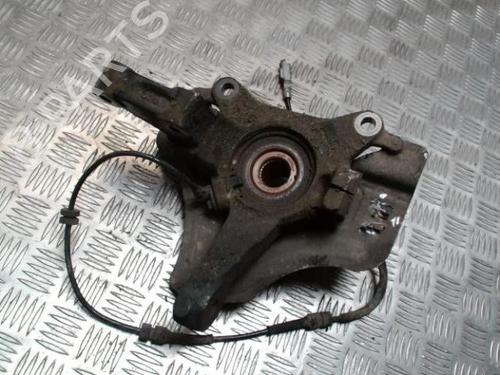 Right front steering knuckle CITROËN C8 (EA_, EB_) 2.0 HDi 165 | BP31081721M26