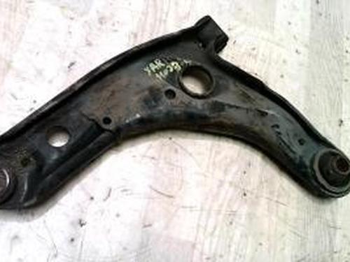 Used Right front suspension arm TOYOTA YARIS (_P9_) 1.4 D-4D (NLP90_, NLP90R) (90 hp) 25425456