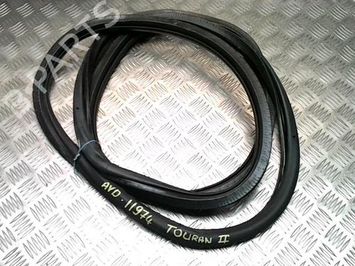 Used Rubber door seal VW TOURAN (1T3) 1.6 TDI (105 hp) 25833461