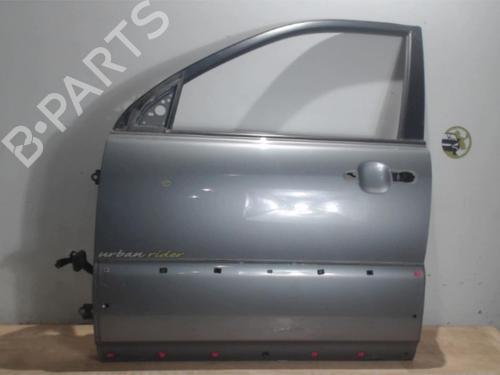 Used Left front door KIA SPORTAGE II (JE_, KM_) 2.0 CRDi (113 hp) 25411662