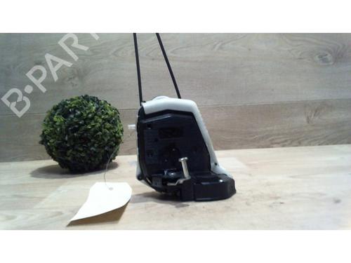 Used Rear left lock TOYOTA YARIS (_P13_) 1.4 D (NLP130_, NLP130) (90 hp) 25402069