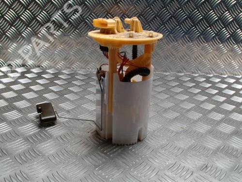 Used Fuel pump RENAULT MEGANE IV Grandtour (K9A/M/N_) 1.3 TCe 160 (K9NC) (159 hp) 25843647