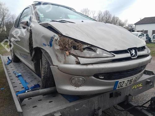 Calculateur moteur (ecu) PEUGEOT 206 Hatchback (2A/C) 1.4 HDi eco 70 | BP25419593M57 