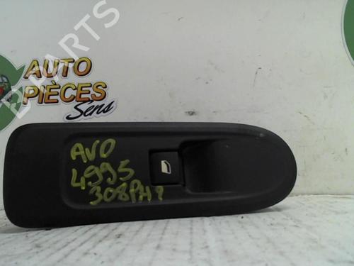 Used Switch PEUGEOT 308 I (4A_, 4C_) 1.6 HDi (112 hp) 25409937