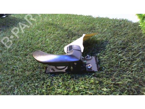 Used Front right interior door handle HYUNDAI SANTA FÉ I (SM) 2.0 CRDi 4x4 (113 hp) 25397464