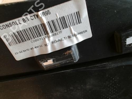Console central RENAULT GRAND SCÉNIC III (JZ0/1_) 1.5 dCi (JZ09, JZ0D, JZ10, JZ14, JZ1G, JZ29, JZ2C) (110 hp) 31230264