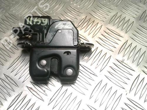Used Tailgate lock RENAULT CAPTUR I (J5_, H5_) 1.5 dCi 90 (J5N4, J5M5, J5MW, J5M6, J5AL, J5AJ) (90 hp) 26377336