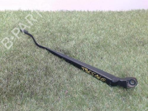 Used Front windshield wiper arm CITROËN XSARA (N1) 1.9 TD (90 hp) 25389690