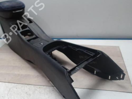 Used Armrest / Center console NISSAN PRIMERA Hatchback (P12) 1.9 dCi (116 hp) 25421861