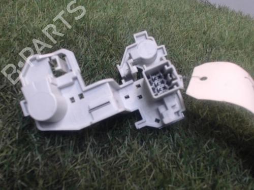 Nummerpladelys FORD FIESTA VI (CB1, CCN) 1.4 TDCi (70 hp) 25409578