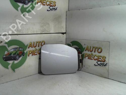 fuel-flap-suzuki-baleno-estate-eg-1995-1996-1997-1998-1999-2000-2001-2002-2003-2004-2005-25399586 main image