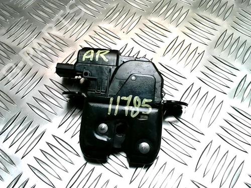 Used Tailgate lock RENAULT CLIO IV (BH_) 1.5 dCi 90 (90 hp) 25430011