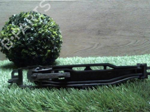 rear-right-exterior-door-handle-peugeot-partner-mpv-5_-g_-1996-31229467 main image