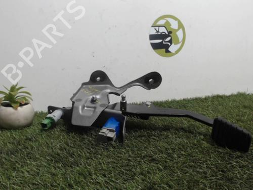 koblingspedal RENAULT CLIO IV (BH_) 1.5 dCi 75 (75 hp) 31229868