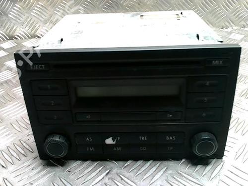 Used Radio VW POLO IV (9N_, 9A_) 1.4 16V (75 hp) 31238970