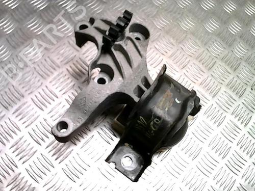 Used Engine mount DACIA SANDERO II 1.5 dCi 75 / Blue dCi 75 (B8JW, B8M4, B8AH, B8M7, B8M6) (75 hp) 30666634