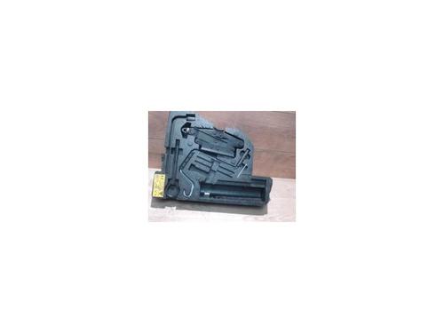 Used Jack Kit RENAULT CLIO II (BB_, CB_) 1.2 LPG (58 hp) 25408242