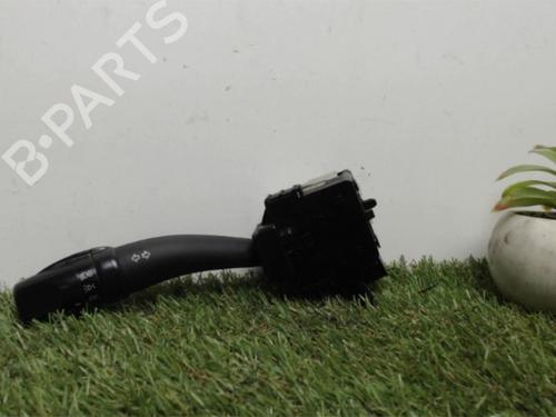 Used Switch KIA CARENS III MPV (UN) 2.0 CRDi 140 (140 hp) 25395227