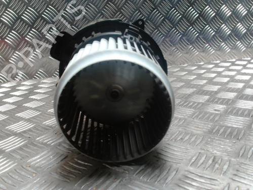 Difusor / Saída de ar RENAULT CLIO V (B7_) 1.5 Blue dCi 85 (B7AG) (86 hp) 31221525