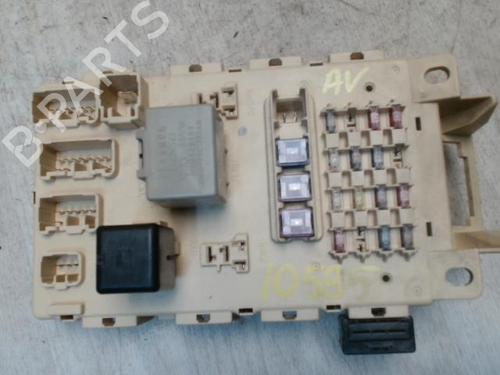 Fuse box TOYOTA YARIS (_P1_) 1.3 (NCP10, SCP12_) | BP27602971E1