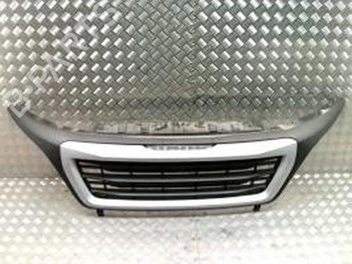 Used Grille PEUGEOT BOXER Van 2.2 HDi 110 (110 hp) 30523072