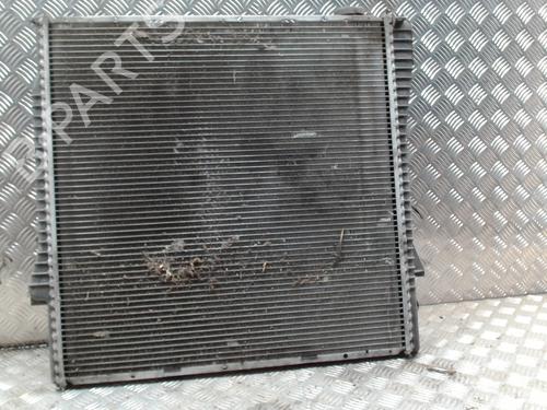 Used Water radiator Water radiator 39561648 39561648