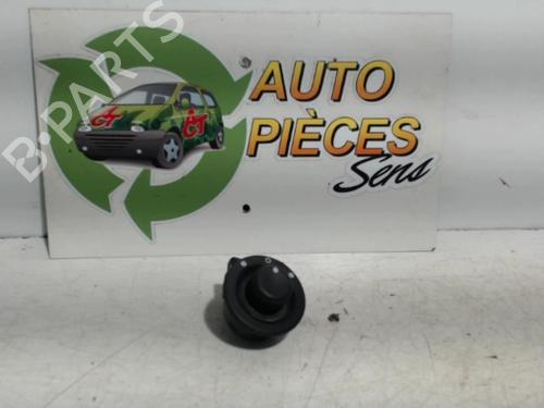 Used Mirror switch RENAULT MEGANE II (BM0/1_, CM0/1_) 1.5 dCi (BM0F, BM0T, BM2B, CM0F, CM0T) (82 hp) 25429175
