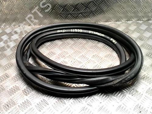 Gummilist CITROËN C3 Picasso (SH_) 1.6 HDI 90 (92 hp) 32519738