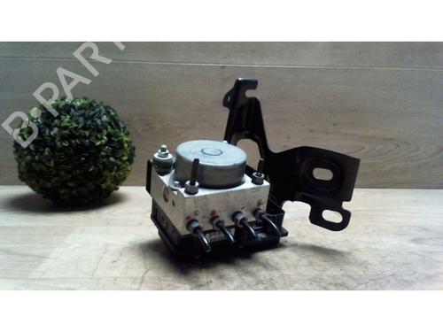 Used ABS pump FIAT QUBO (225_) 1.3 D Multijet (225AXE1A, 225CXE1A, 225AXH1A, 225AXL1A,... (95 hp) 25410169