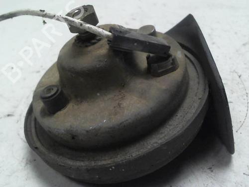 Used Horn RENAULT CLIO II (BB_, CB_) 1.2 (BB0A, BB0F, BB10, BB1K, BB28, BB2D, BB2H, CB0A,... (58 hp) 31237771