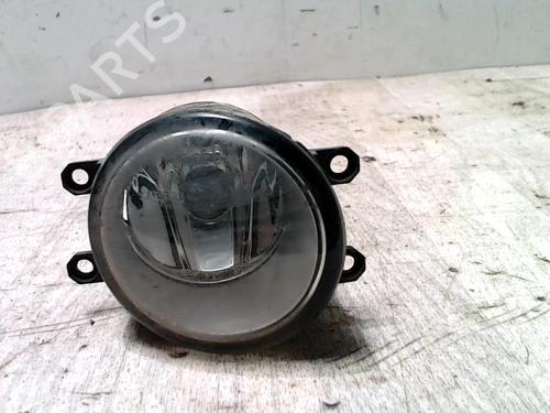 Used Right front fog light TOYOTA AURIS (_E15_) 1.4 D-4D (NDE150_, NDE150R) (90 hp) 27312427