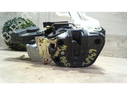 Rear right lock HYUNDAI SANTA FÉ I (SM) 2.0 CRDi 4x4 | BP25410633C99 