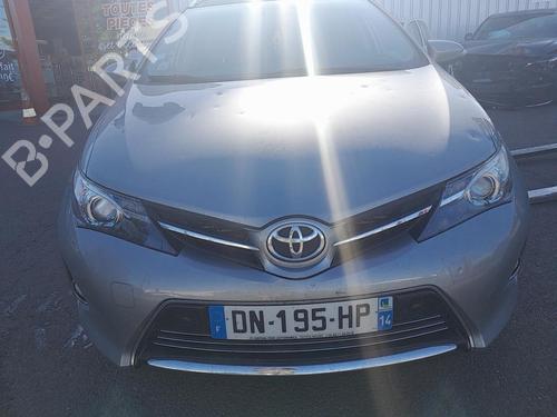 Brugte TOYOTA AURIS (_E18_) 2.0 D-4D (ADE186_, ADE186R) (124 hp) 4375641