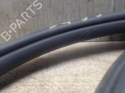 Gummilist Gummilist VW POLO V (6R1, 6C1) 1.4 TDI (90 hp) 25416181 25416181