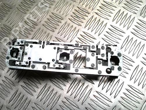 Luz matrícula Luz matrícula PEUGEOT 1007 (KM_) 1.6 16V (109 hp) 33818491 33818491