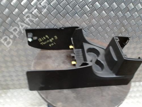 Mittelkonsole Mittelkonsole RENAULT TWINGO III (BCM_, BCA_) 1.0 SCe 70 (71 hp) 33735988 33735988