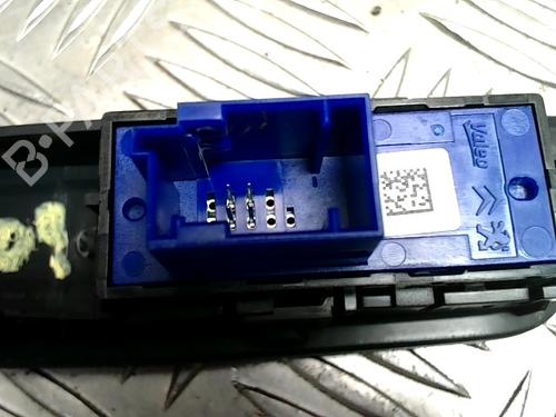 Switch PEUGEOT 208 I (CA_, CC_) 1.2 VTI 82 | BP31237187I30