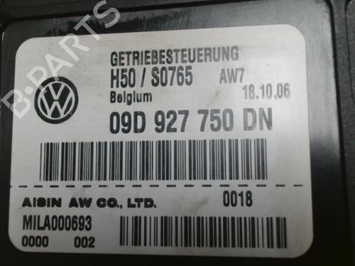 Used Engine control unit (ECU) VW TOUAREG (7LA, 7L6, 7L7) 5.0 V10 TDI (313 hp) 31233897