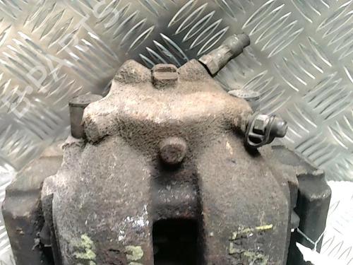 Left front brake caliper BMW X3 (E83) 2.0 d | BP31222716M105