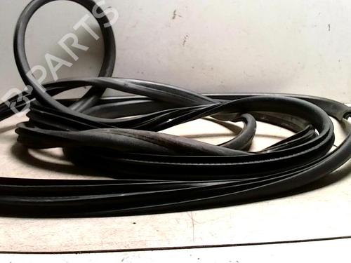 rubber-door-seal-renault-clio-iv-bh_-2012-2013-2014-2015-2016-2017-2018-2019-2020-2021-25424203 main image