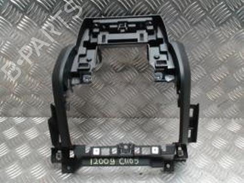 Midtkonsoll RENAULT CLIO V (B7_) 1.5 Blue dCi 85 (B7AG) (86 hp) 30661033