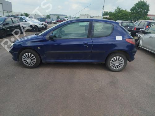 Used Parts PEUGEOT 206 Hatchback (2A/C)  1.4 i  4744178