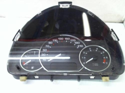 Used Instrument cluster PEUGEOT 1007 (KM_) 1.6 16V (109 hp) 25400910