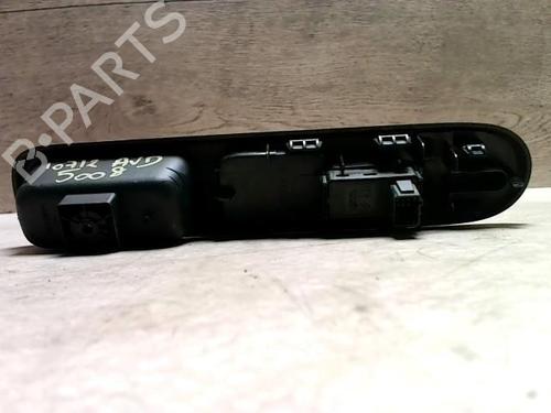 Used Right front window switch PEUGEOT 5008 (0U_, 0E_) 2.0 HDi (163 hp) 28688561