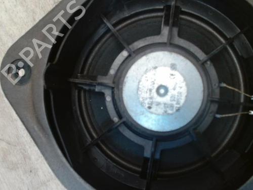 Used Speaker AUDI A3 Sportback (8PA) 1.9 TDI (105 hp) 31221711
